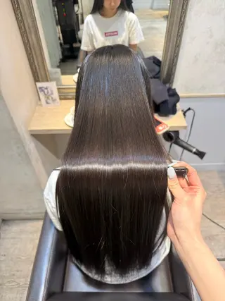 ロング パーマ Lutia新宿　せき ゆうみのヘアスタイル