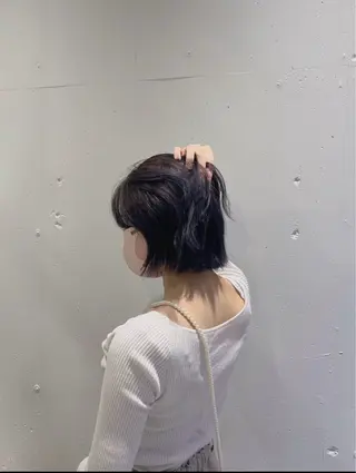 ショート noa 似合わせ︰ 透明感︰韓国風のヘアスタイル