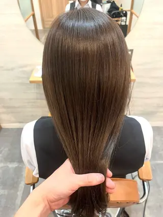 ロング カラー 岩井 駿のヘアスタイル