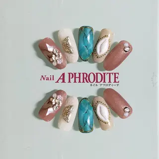 ネイル Nail  Aphroditeのネイルデザイン