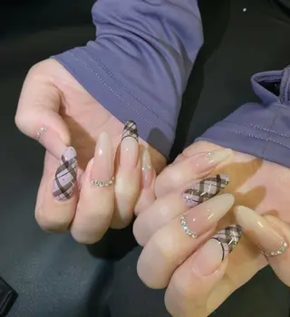 ネイル 💫 Tsuki_Nailのネイルデザイン