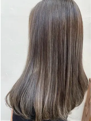 セミロング カラー luve heart's And Be  minamisemba所属・脇坂 佳世の眉毛・アイブロウイメージ