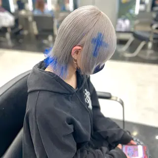 カラー ハイトーン /RYUUKI/栄のヘアスタイル