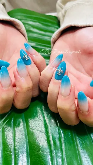 ネイル AZUR N&eyelashのネイルデザイン