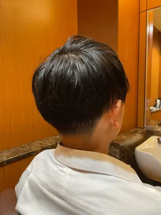 メンズ ヘアモードキクチ銀座店所属・シマサキ シイナのヘアスタイル