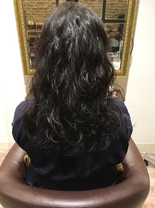 ロング パーマ かっちゃん /彩斗のヘアスタイル