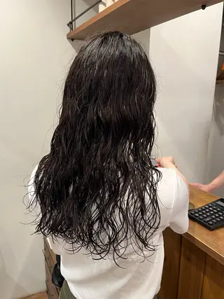 ロング パーマ china/ボブ /ブリーチカラーのヘアスタイル