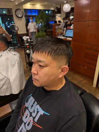 メンズ WORKS所属・榎宮 隆富のヘアスタイル