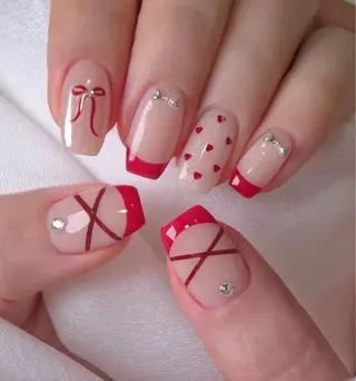 ネイル 🎀PG🩵 ネイルサロンのネイルデザイン