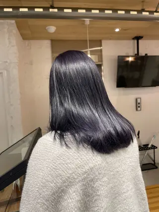 セミロング カラー nameless miichiのヘアスタイル
