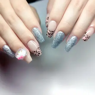 ネイル クロキ 。のネイルデザイン