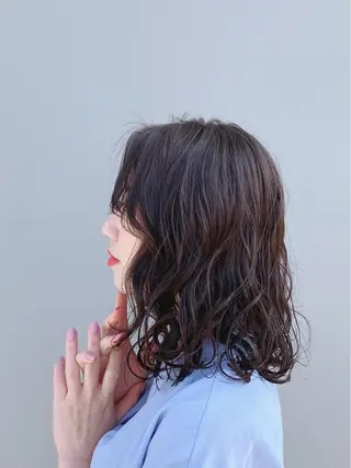 ミディアム カラー パーマ ヘアアレンジ 能登谷 きよのヘアスタイル