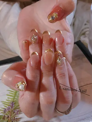 ミディアム ネイル USAMiMi 🐰💕のネイルデザイン