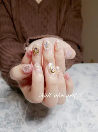 ネイル and Nのネイルデザイン