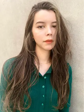 ロング カラー 似合わせカラーパーマ 🌿kitin米川のヘアスタイル