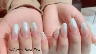 セミロング ネイル ネイルスタジオ シェイクユアハンズのネイルデザイン