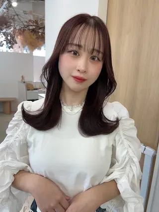 セミロング vince. moekoのヘアスタイル