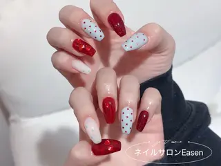 ネイル ネイルサロン Easenのネイルデザイン