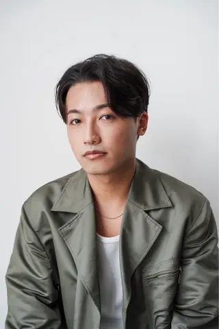 ショート メンズ 江坂レイヤーカット/ メンズカット/山本翼のヘアスタイル