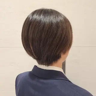 ショート レナークソワン ちだしえりのヘアスタイル