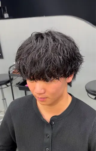 パーマ メンズ 🔥メンズカット＋ パーマの達人🔥のヘアスタイル