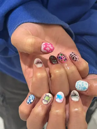 ネイル ꪆৎ平行アーチ ྀི ワカナの眉毛・アイブロウイメージ