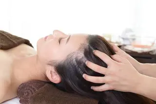 ココナ./ 艶っぽカラー🐏のヘアスタイル