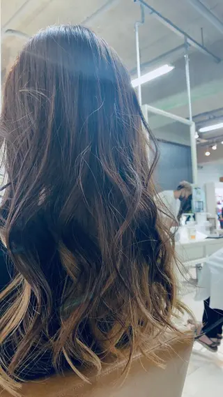 ロング ママ美容師🧸谷山 潮音/ReFa取扱店のヘアスタイル
