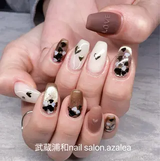 ネイル R inのネイルデザイン