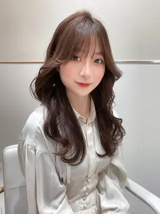 ロング カラー Toiro所属・🤎小顔レイヤー /ベージュ🤎友香のヘアスタイル