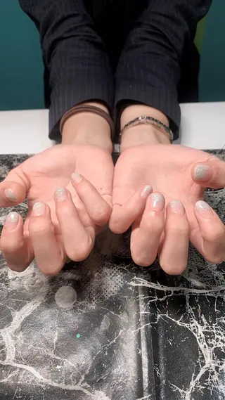 ネイル Guarendo(ガレンドゥ)錦糸町店所属・Gurando 錦糸町店のネイルデザイン