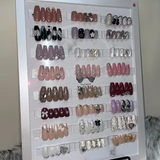 ネイル DOLL BEAUTYの眉毛・アイブロウイメージ