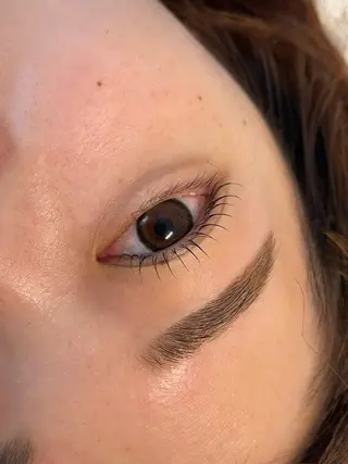 アイブロウ hrm .のマツエク・マツパデザイン