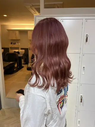 セミロング カラー akane .のヘアスタイル