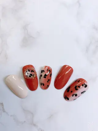 ネイル 🦋ネイルサロン ブラン🌈ゆりのネイルデザイン