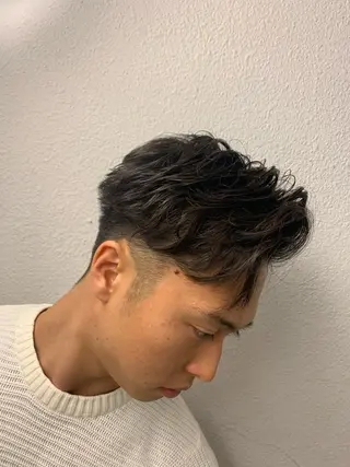 ミディアム パーマ メンズ ヒロ銀座 バーバーショップ神楽坂所属・ひらお あおとのヘアスタイル