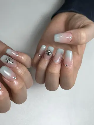 ネイル maison dari (メゾン ダリ )所属・高橋 ユカのネイルデザイン