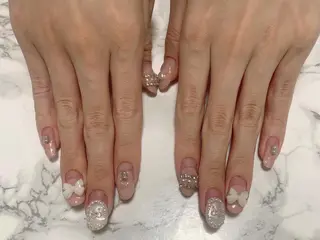 ネイル はな💎ネイル ワンホン、長さ出しのネイルデザイン