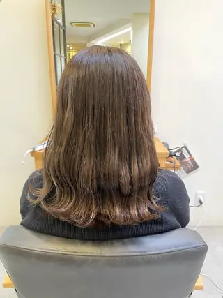 ミディアム Hair pocket ritta所属・坂田 汐里のヘアスタイル