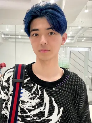 ショート カラー メンズ スパイラルパーマ 🌐hina⭐️のヘアスタイル