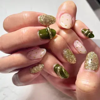 ネイル nail.gorin所属・吉村 優子のネイルデザイン