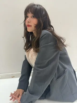 ロング ヘアアレンジ キダ ユウナのヘアスタイル