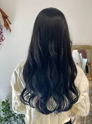 ロング カラー ducha所属・DUCHA Tomida naoのヘアスタイル