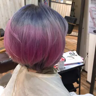 ショート カラー room405所属・taishi taishiのヘアスタイル