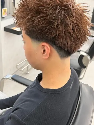 ショート メンズ フェザーパーマ浦和 スパイキーショートのヘアスタイル