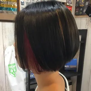 ショート カラー embrace エンブレイスのヘアスタイル