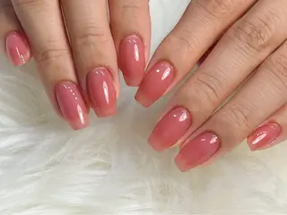 ネイル リバティミューズ台新店所属・阿達 翔乃のネイルデザイン