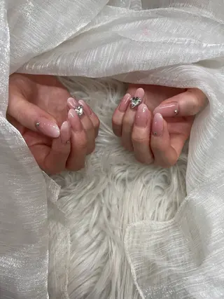 ネイル &ME シシのネイルデザイン