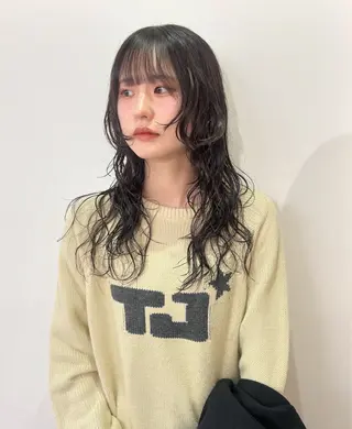 セミロング パーマ MARU レイヤー/パーマのヘアスタイル