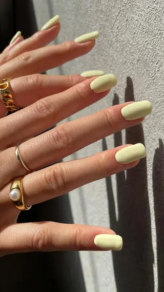 ネイル ナチュラル透明感🌱 小山美樹子のヘアスタイル